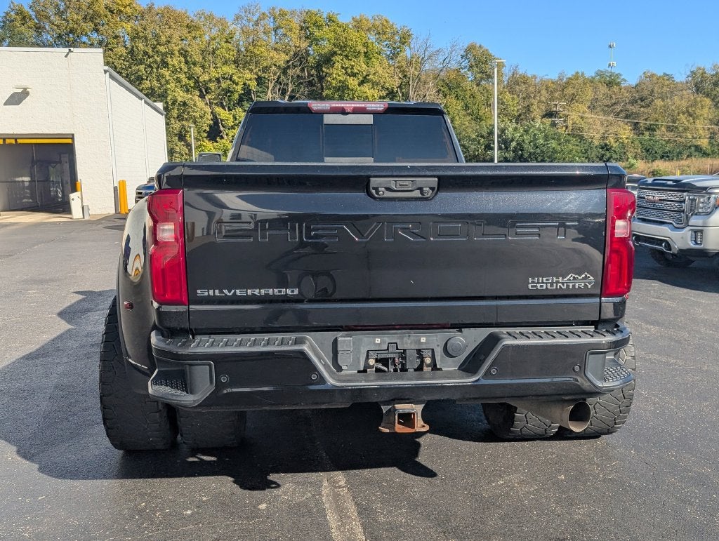 2022 Chevrolet Silverado 3500 HD High Country