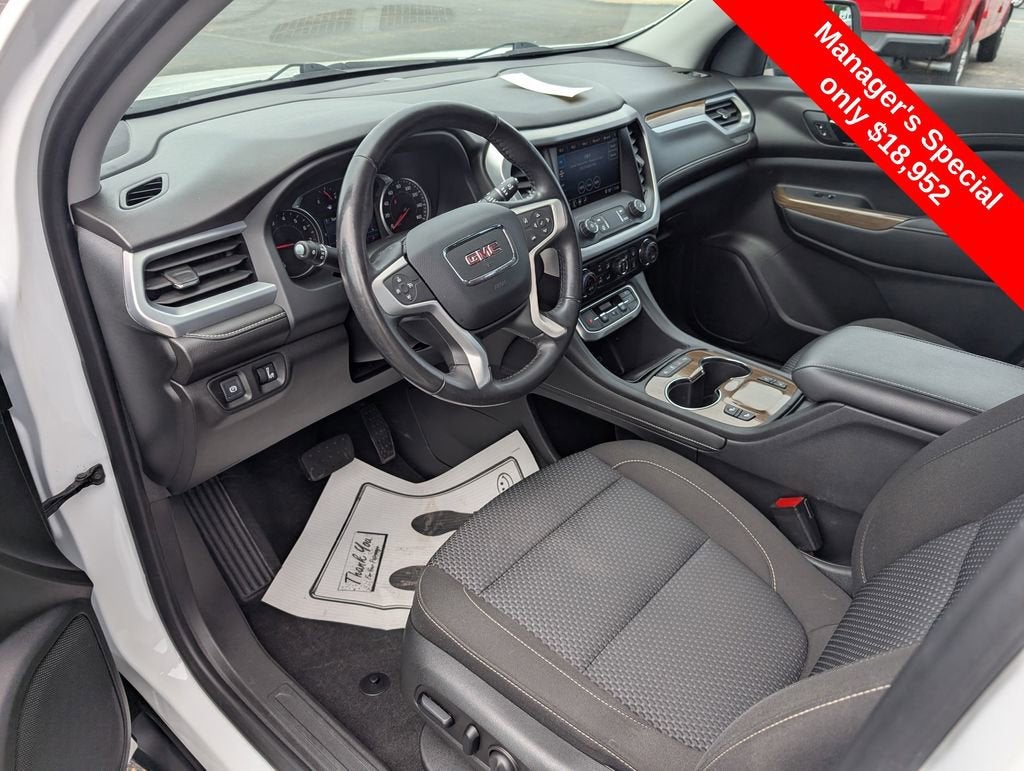 2020 GMC Acadia SLE