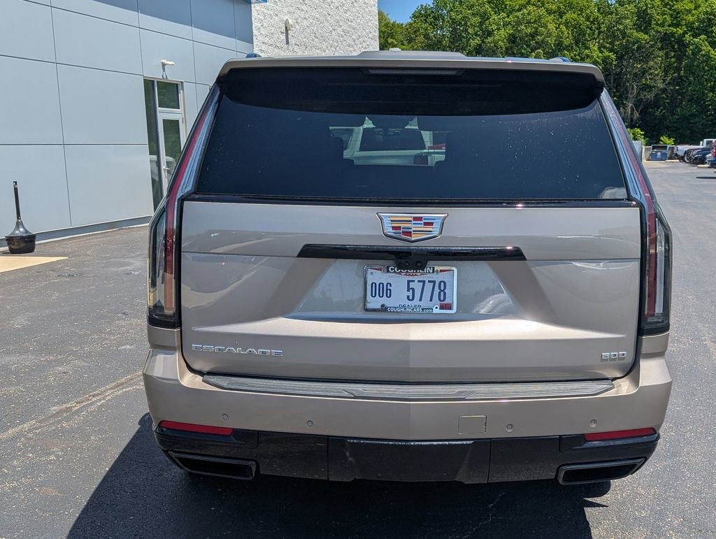 2025 Cadillac Escalade Sport Platinum
