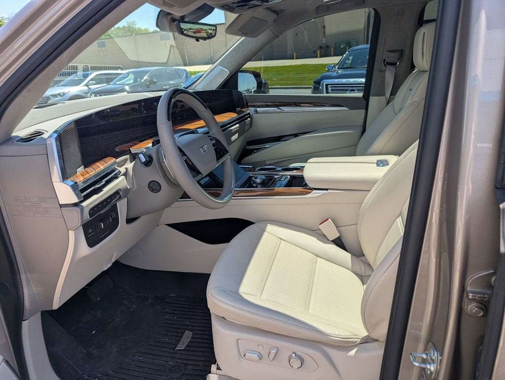 2025 Cadillac Escalade Sport Platinum