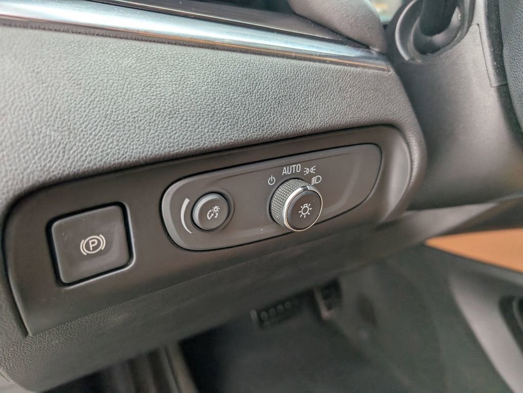 2018 Buick Enclave Essence