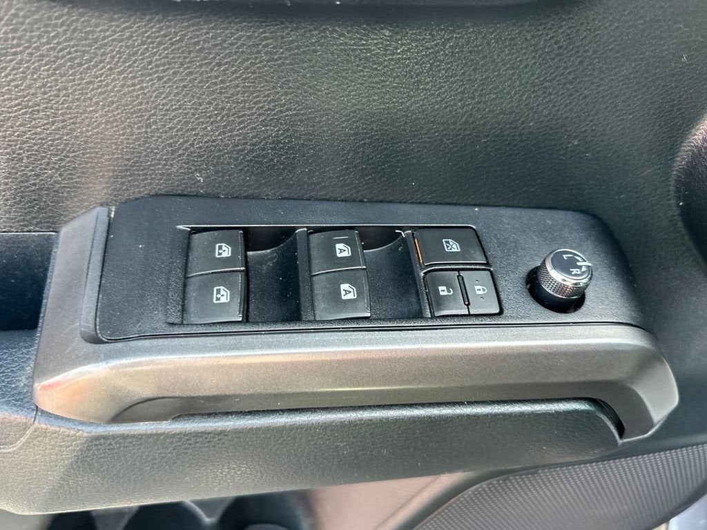 2016 Toyota Tacoma SR5