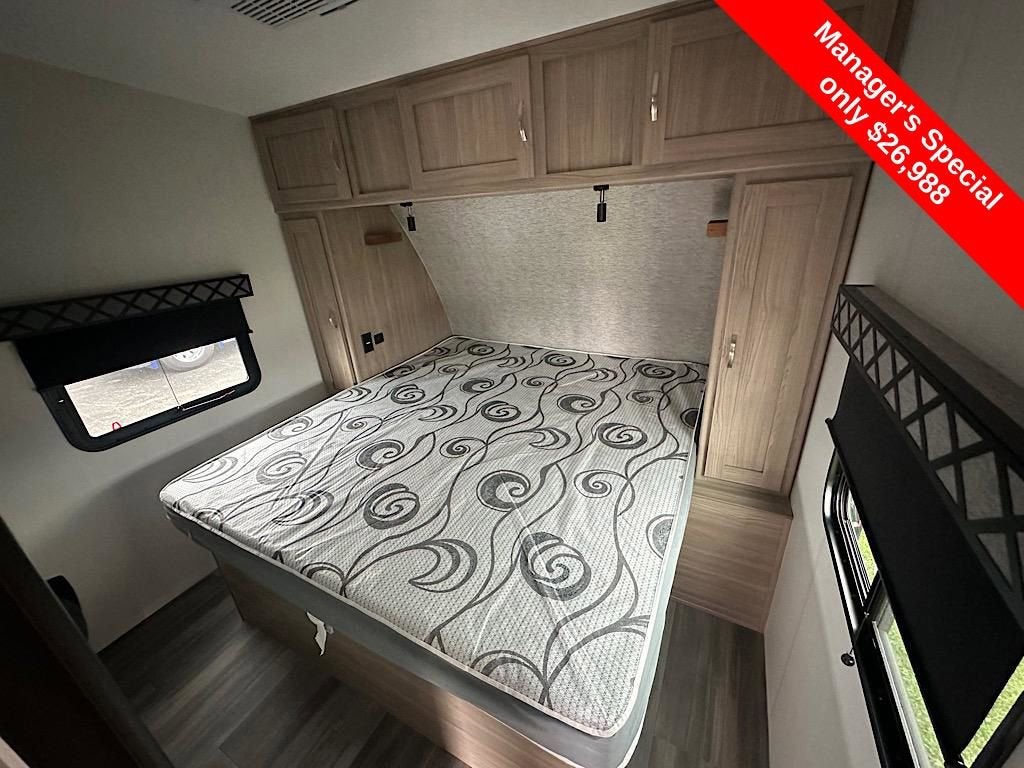 2022 FOREST RIVER WORK AND PLAY Base