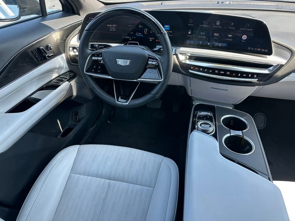 2024 Cadillac LYRIQ Sport 2