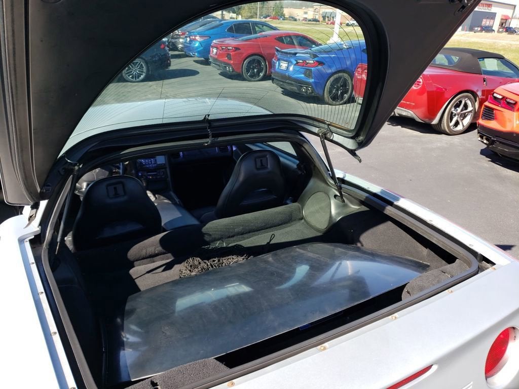 2000 Chevrolet Corvette Base