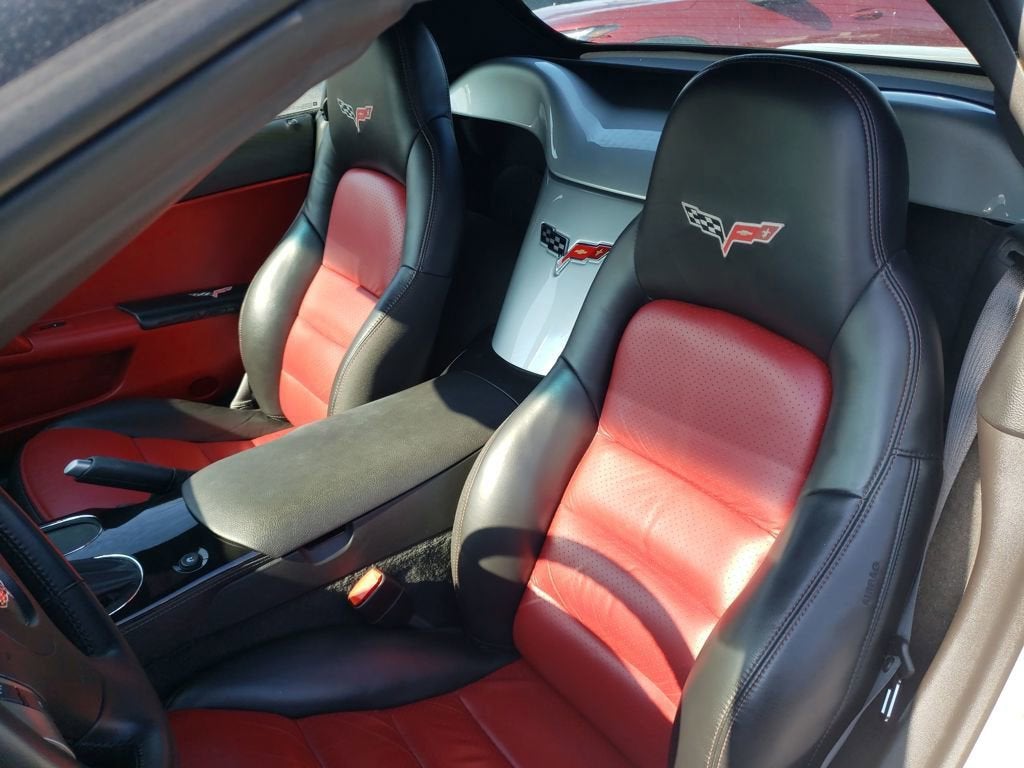 2009 Chevrolet Corvette w/3LT