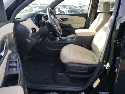 2022 Chevrolet Traverse LT Leather