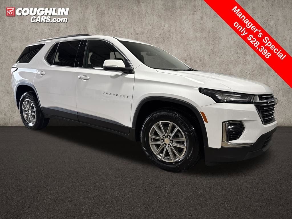 2023 Chevrolet Traverse LT Cloth
