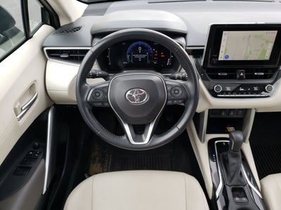 2023 Toyota Corolla Cross XLE