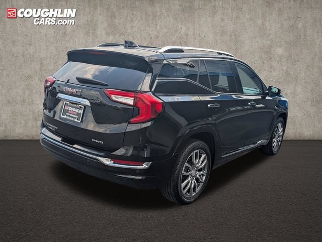 2023 GMC Terrain Denali