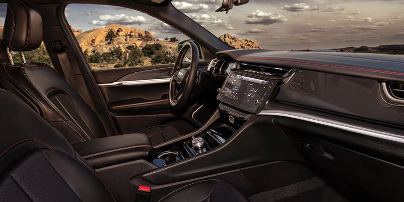 2026 Jeep Grand Cherokee at Coughlin Marysville CDJR in Marysville, OH